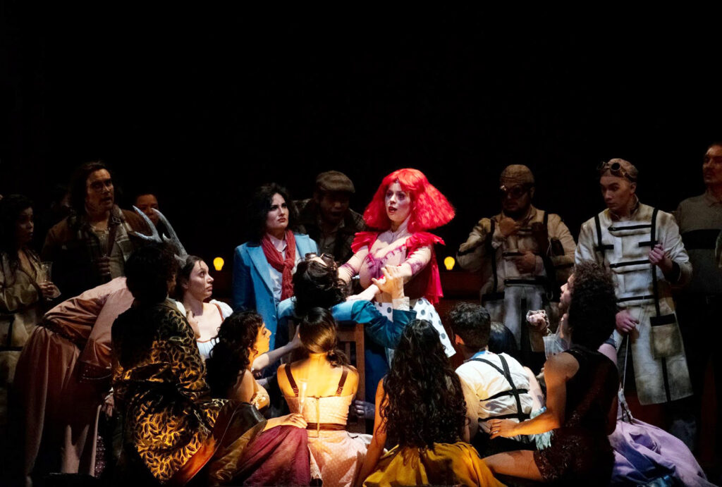 Puros cuentos de Hoffmann en Bellas Artes